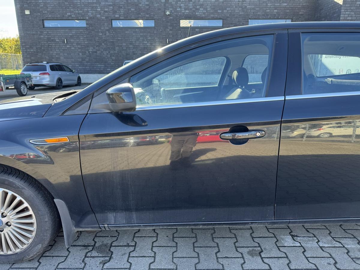 Ford Mondeo BA7 original T&uuml;r vorn links Panther Schwarz Rohbau Bj.2008